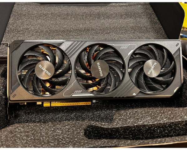 https://www.dynamic-computers.rs/images/products/big/175692.jpg