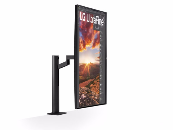 Monitor LG ERGO 32UN880P-B 31.5''/IPS/3840x2160/60Hz/5ms GtG/HDMIx2,DP,USB/pivot,visina/VESA/zvucnici